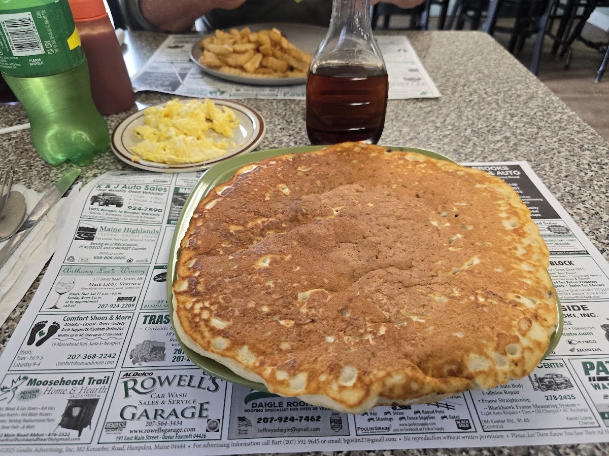 Our 'famb'ily Restaurant-3