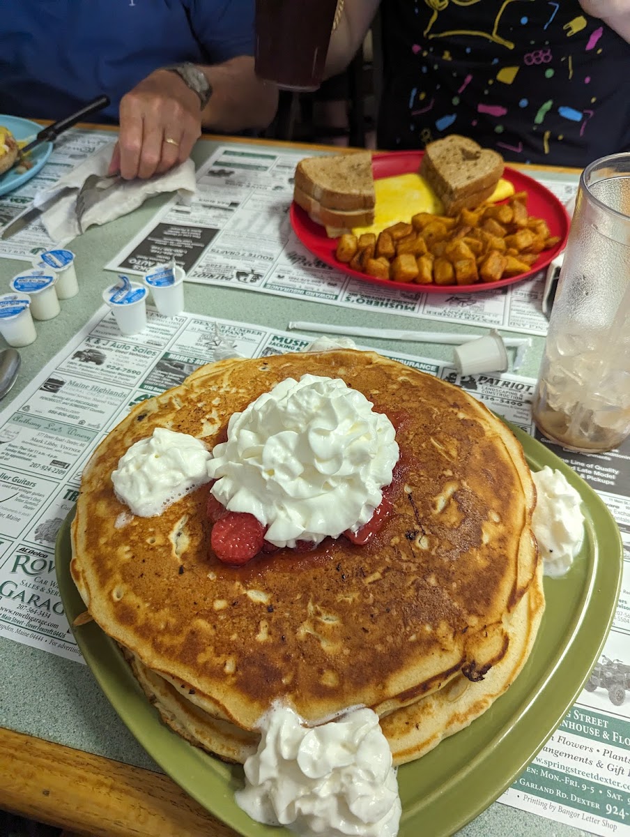 Our 'famb'ily Restaurant-5