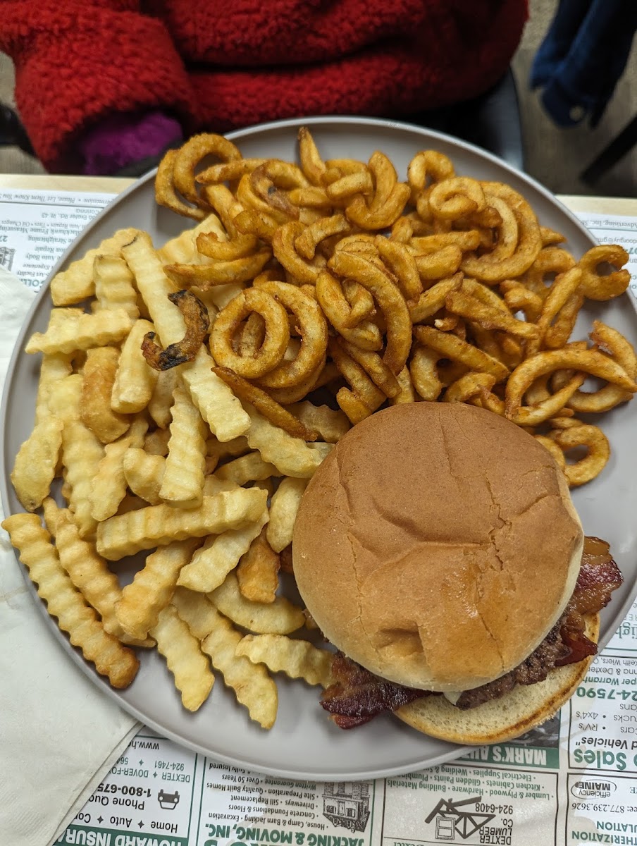 Our 'famb'ily Restaurant-9